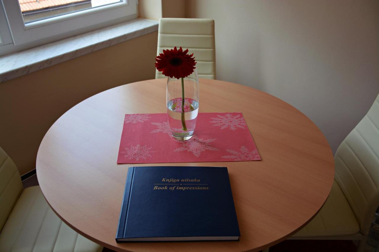 Apartman Trg Višegrad Esterno foto